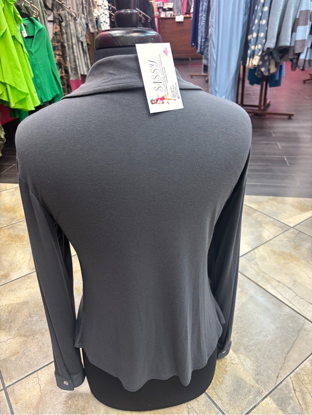Women's Gray Ruched Button-Front Top - Picture 3 of 3
